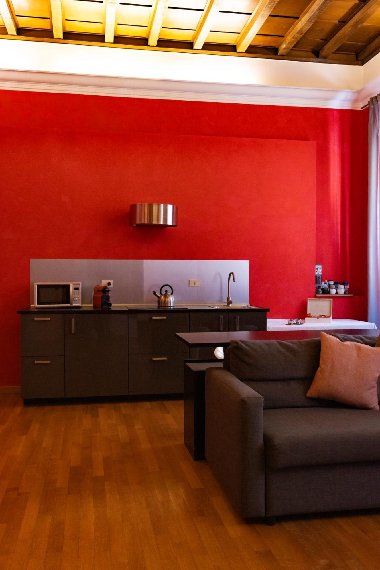 Barberini Apt Close To Fontana Di Trevi Рим Екстериор снимка