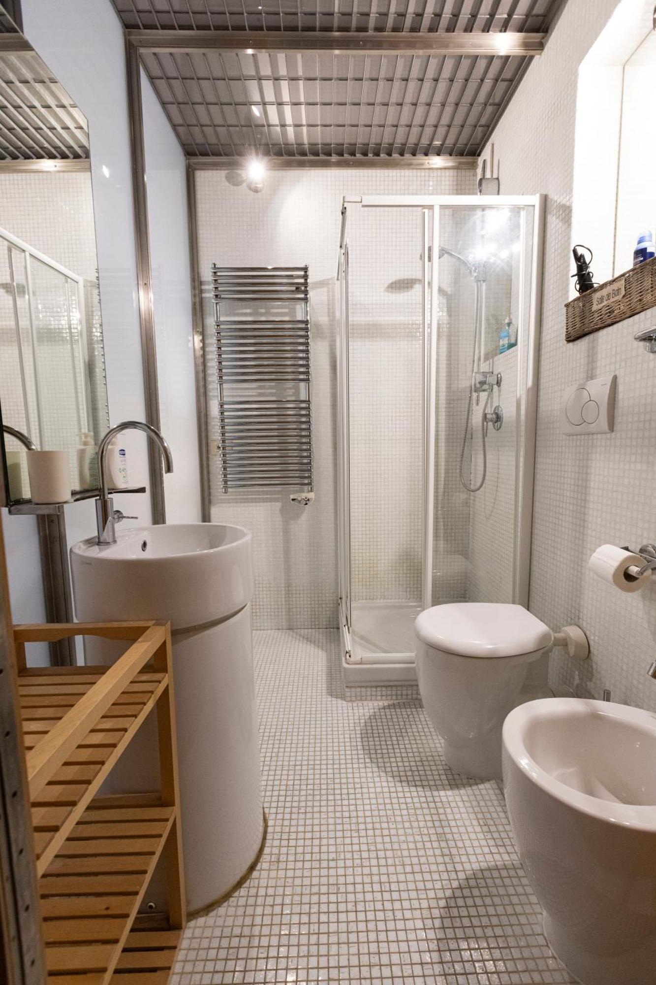 Barberini Apt Close To Fontana Di Trevi Рим Екстериор снимка